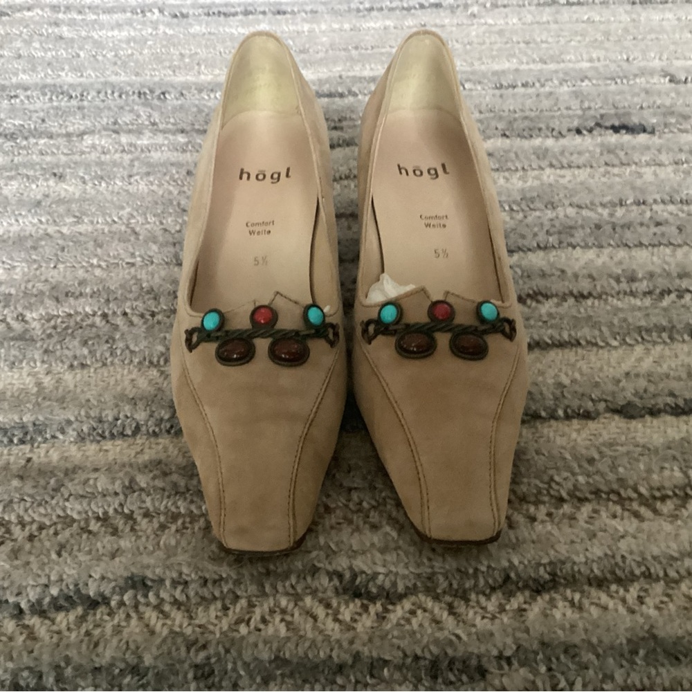 Hogl Vintage Beige Women's Heels with Embellishments